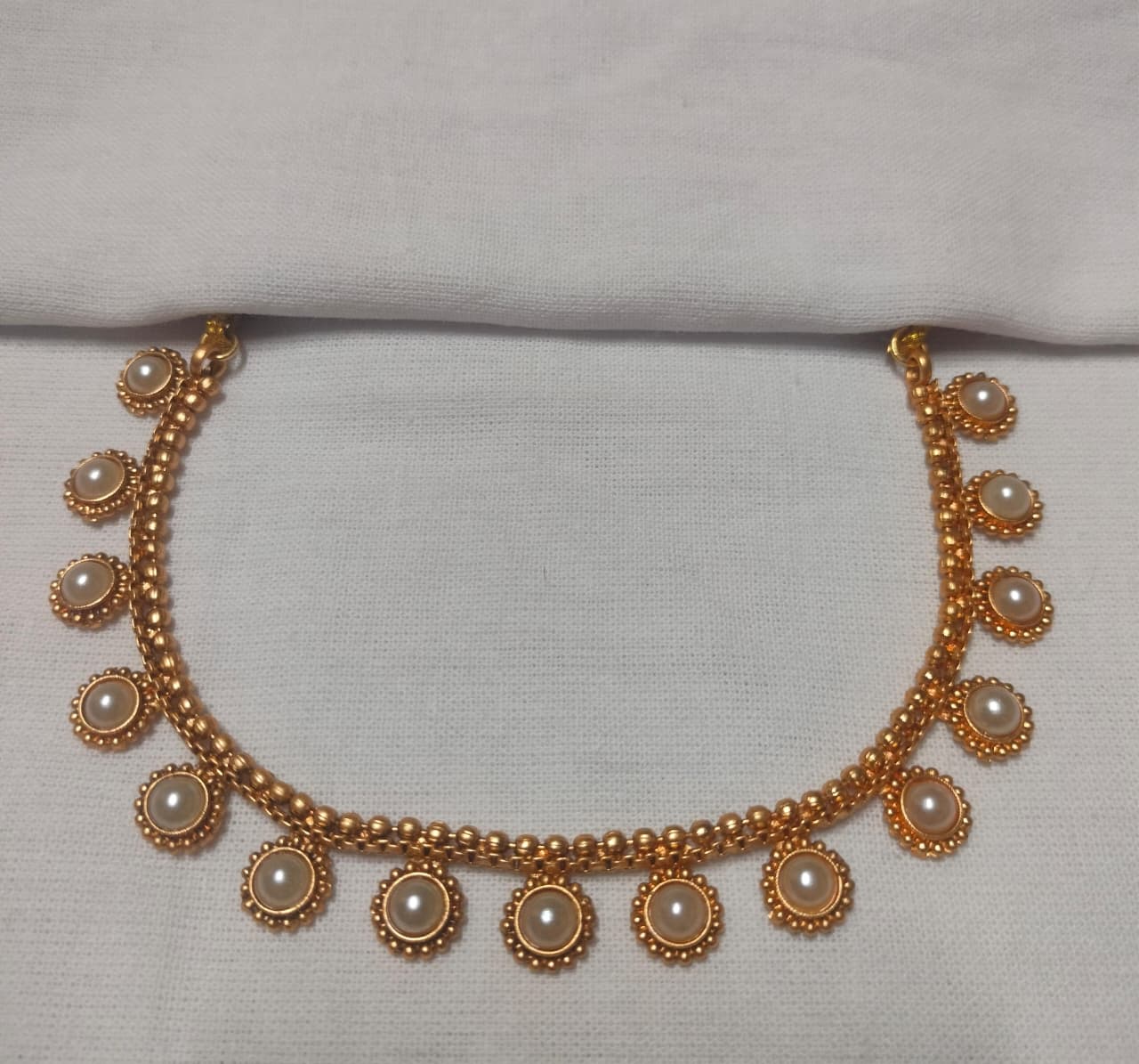 White stone necklace