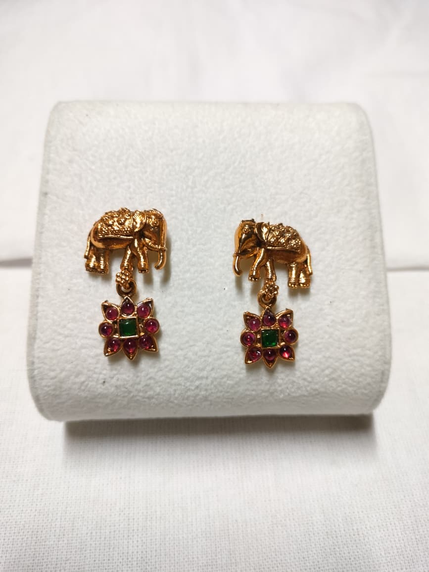 Gajendra Floral necklace